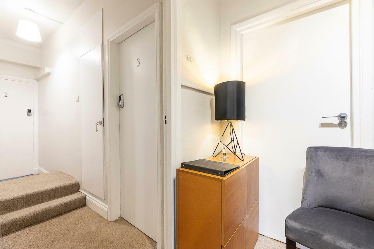Grand Swiss Cottage Apartment London Kültér fotó