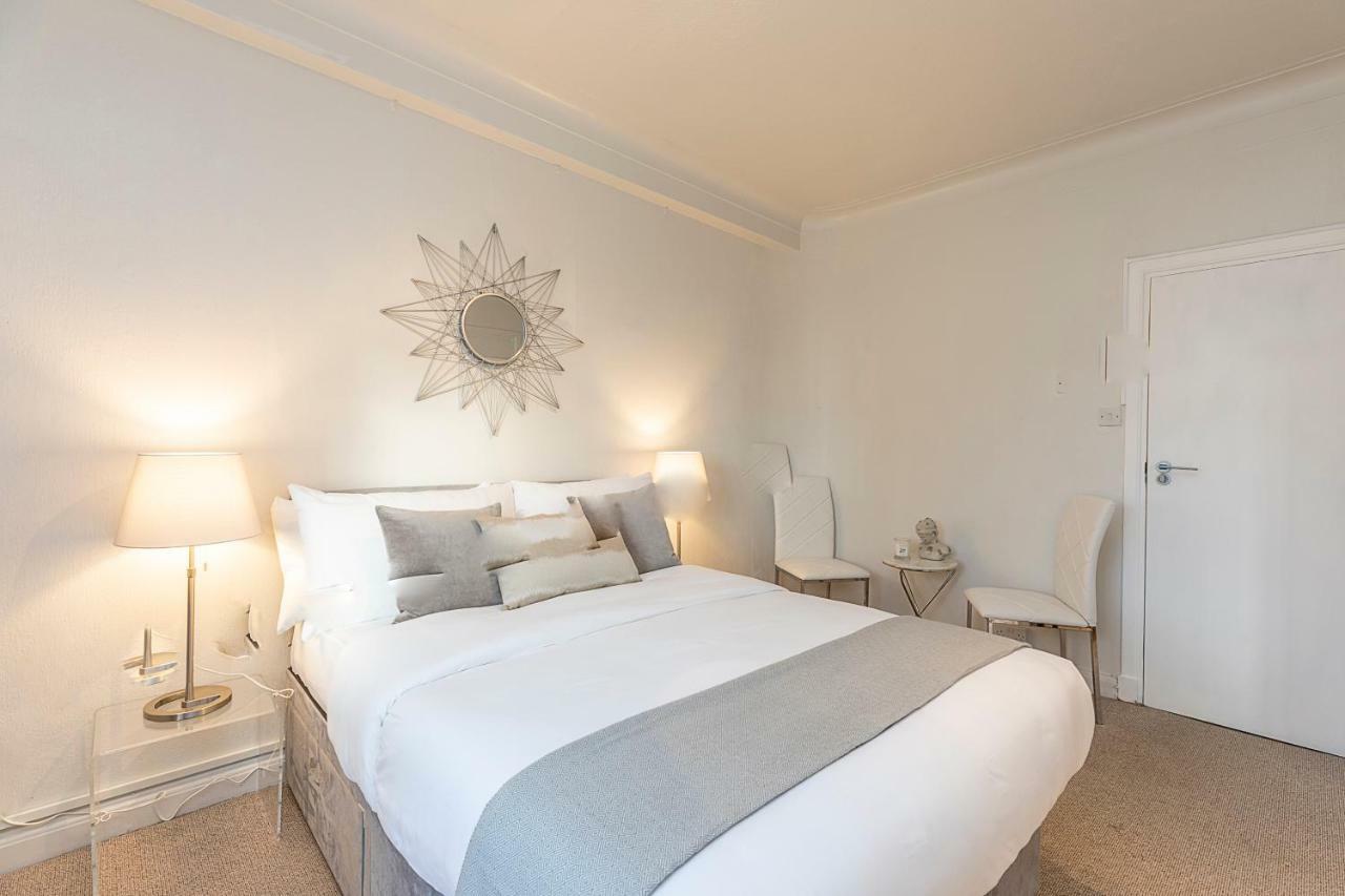 Grand Swiss Cottage Apartment London Kültér fotó